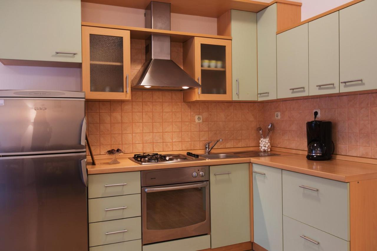 Maiv Residence - Family & Designer Suites Rogoznica  Zimmer foto